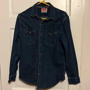 Wrangler denim western button up (snap)